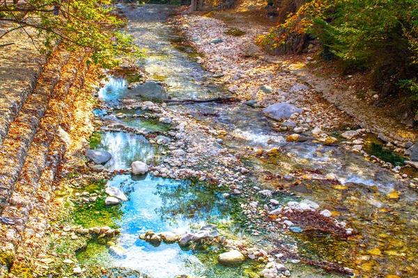 Autunno Fiume Schizzi Rocce Natura — Foto Stock