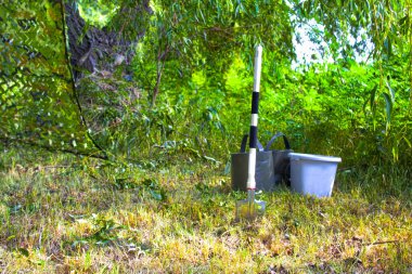 Kamp askeri istihkamcı küreği. Keşif amaçlı kamp malzemesi olarak kullanılır.. 
