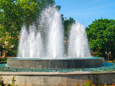şehir çeşme parkı su sıçrama