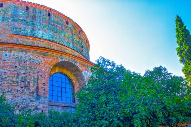 Selanik 'teki Galerius' un mezar kulesiyle birlikte rotunda.