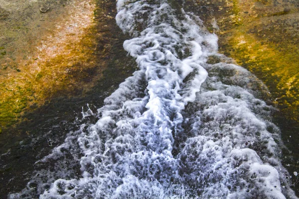 Water Running Rocks Small Waterfall Closeup — 图库照片