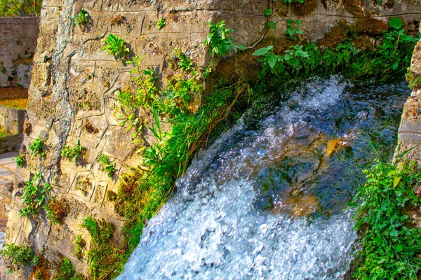 Bella Cascata Iver Nel Parco Naturale — Foto Stock