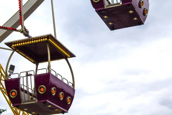 Park Carnival Carousel Ferris Wheel — 스톡 사진