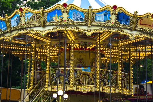 Carrousel Cheval Traditionnel Attraction Carnaval — Photo