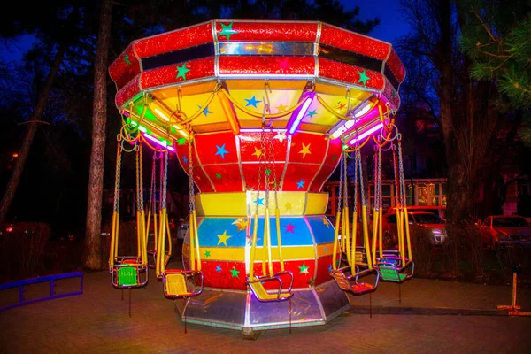 Nachtkarussell Auf Dem Spielplatz — Stockfoto