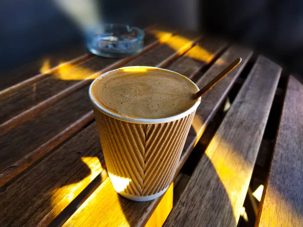 Latte Art Herz Auf Cappuccino Dekoriert — Stockfoto