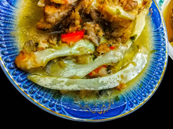 Fischsuppe Mit Fischkopf Teller Auf Dem Tisch — Stockfoto