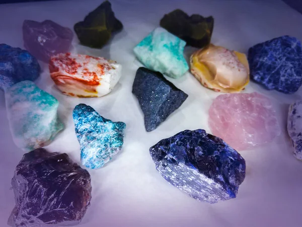 Rozmanité Krásné Drahokamy Krystaly — Stock fotografie