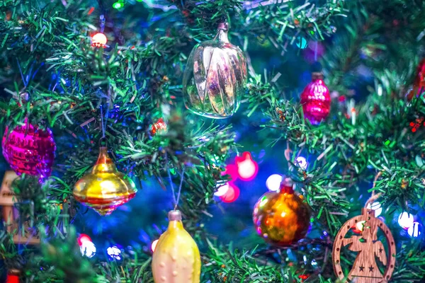 Χριστουγεννιάτικο Δέντρο Παιχνίδι Μπάλα Διακόσμηση Φόντο — Φωτογραφία Αρχείου