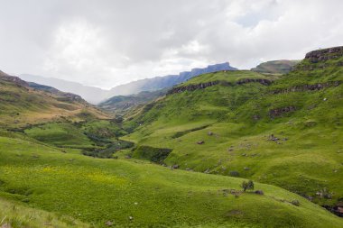 Valley Lotru Dağları