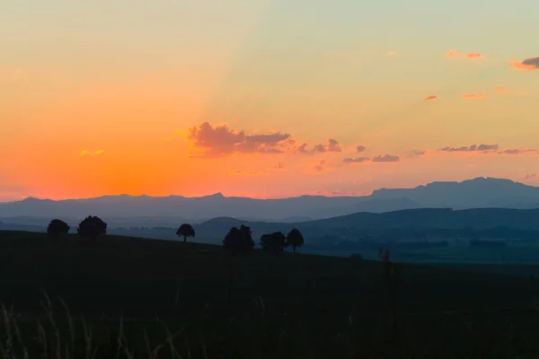 Mountains Farmlands Sunset — Stock Photo, Image