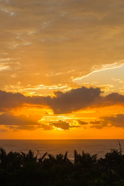 Oceano Nuvens Sunrise Cores Paisagem — Fotografia de Stock