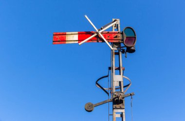 Trenler mekanik sinyal Kulesi