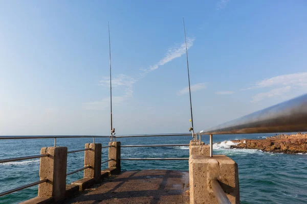 Spiaggia Ocean Pier Canne da pesca — Foto Stock