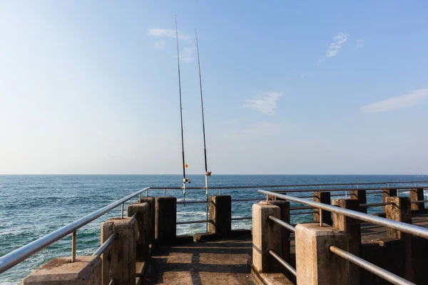 Playa Ocean Pier Cañas de Pesca — Foto de Stock