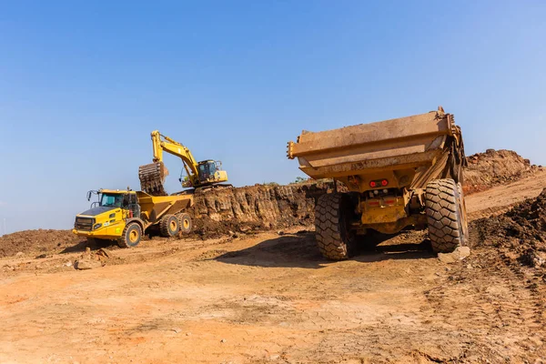 Construcción Industrial Earthworks Excavator Trucks — Foto de Stock