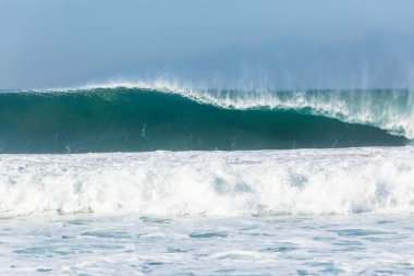 Dalga okyanus güç