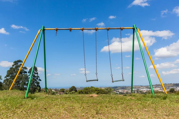 Židle dětské hřiště Swing řetězu — Stock fotografie