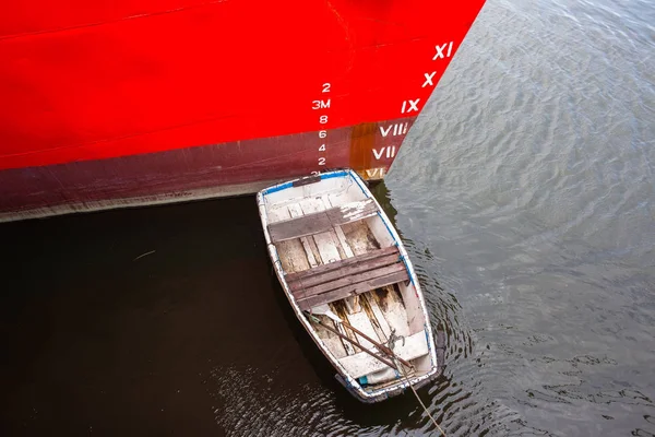 Barco de la paleta del arco del barco — Foto de Stock