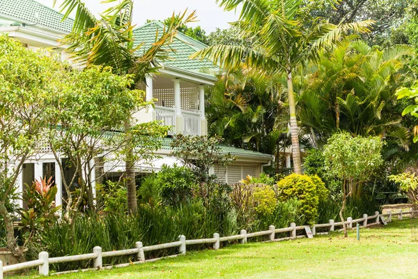 Häuser Häuser tropische Landschaft — Stockfoto