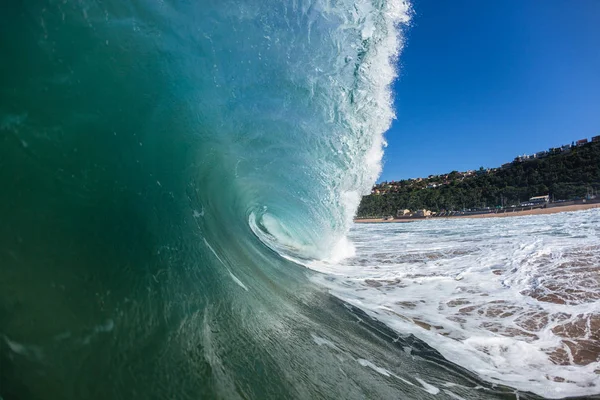 Ocean Wave zwemmen crashen — Stockfoto