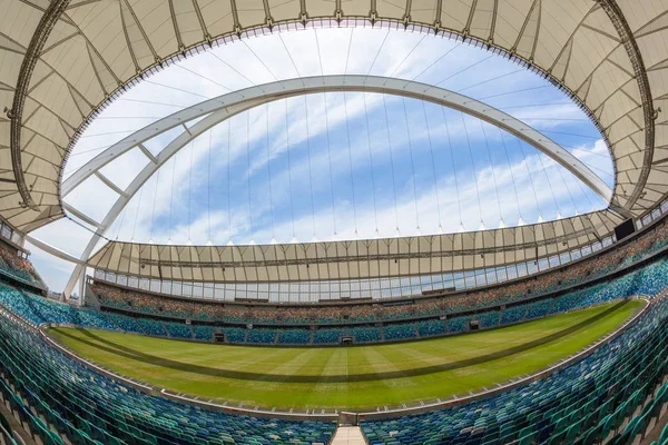 Voetbalveld stadion stoelen landschap — Stockfoto