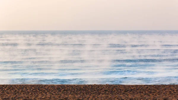 Ocean Beach Zimowa mgła Horizon — Zdjęcie stockowe