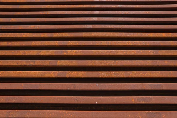 Freien Gestapelte Stahltrassen Auf Der Schiene Nahaufnahme Abstraktes Foto Von — Stockfoto