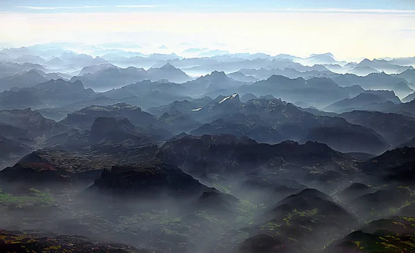 Горный Пейзаж Горами Облаками — стоковое фото