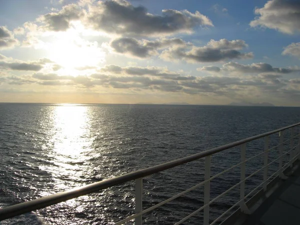 Foto Genomen Tijdens Een Transatlantische Cruise Zes Dagen Zee Verschijnt — Stockfoto