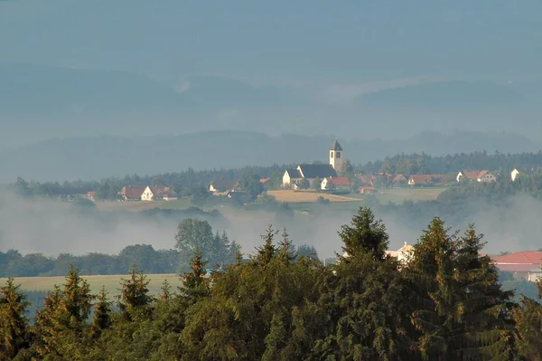 Malowniczy Widok Architekturę Kościoła Chrześcijańskiego — Zdjęcie stockowe