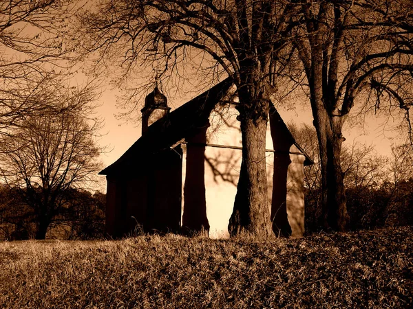 Car Autre Photo Été Bien Chapelle Village Vous Montre Encore — Photo