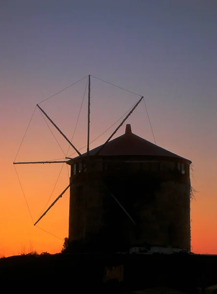 Creato Nel Maggio 2004 Zoccoli Questo Vecchio Mulino Trova Ialyssos — Foto Stock