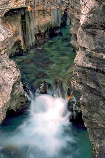Fluxo Água Natureza Cachoeira — Fotografia de Stock