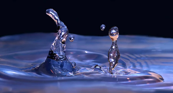 Концептуальне Зображення Абстрактних Крапель Води — стокове фото