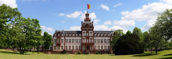 Schloss Philippsruhe Hanau后视镜 — 图库照片