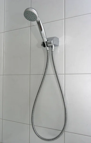 浴室のシャワーヘッド 衛生とバス — ストック写真