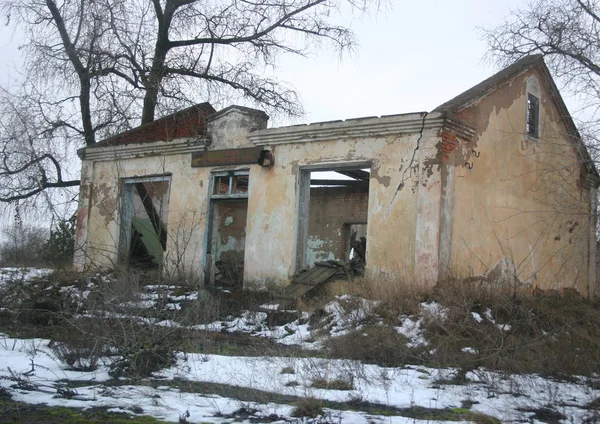 Opuszczony Dom Miejscowości Rogachov — Zdjęcie stockowe