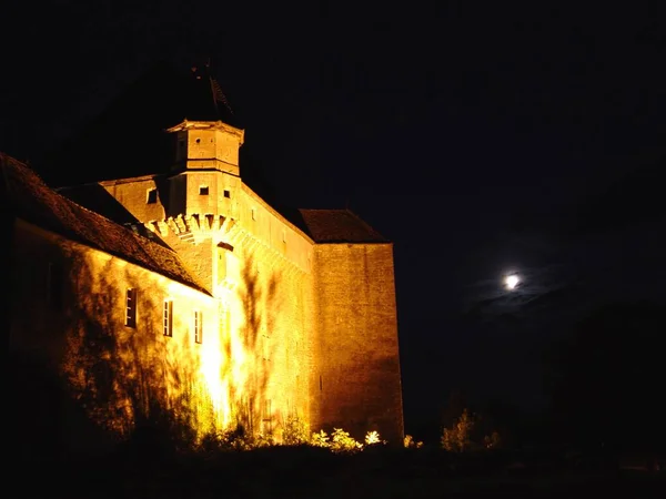 Malerischer Blick Auf Die Schöne Mittelalterliche Festungsarchitektur — Stockfoto
