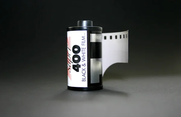 Old Film Camera Black Background — Stock Photo, Image