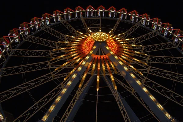 Carrusel Rueda Del Ferris Parque Atracciones — Foto de Stock