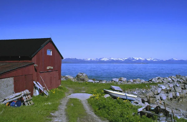 关于自然景观背景的Lofoten — 图库照片