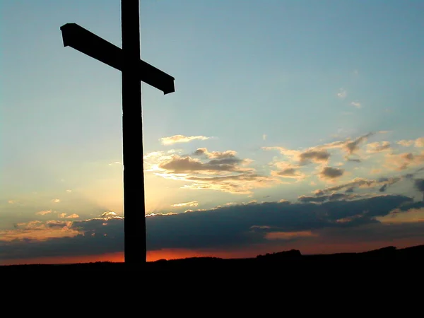 Хрест Небі Заходу Сонця — стокове фото