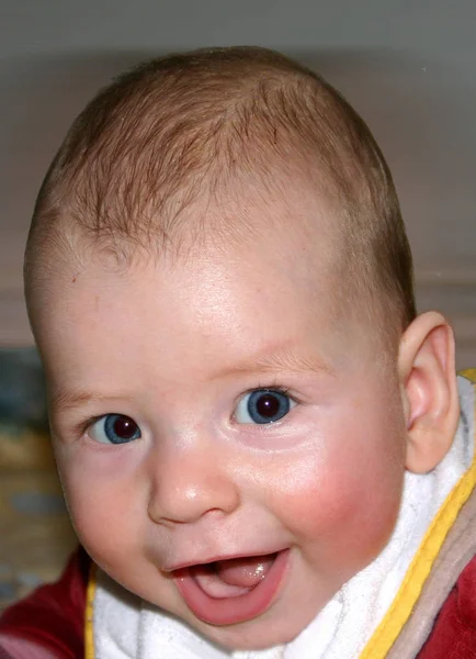 Retrato Bebé Lindo —  Fotos de Stock