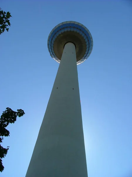 Wieża Telekomunikacyjna Mannheim Luisenpark — Zdjęcie stockowe