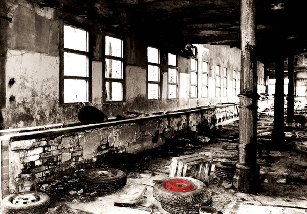 Opuszczony Budynek Fabryczny Mieście — Zdjęcie stockowe