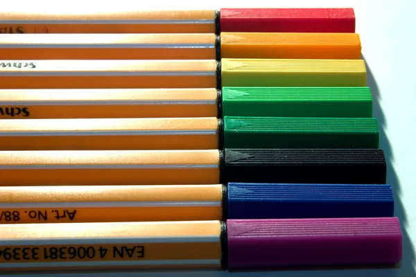 Crayons Couleur Isolés Sur Fond Blanc — Photo