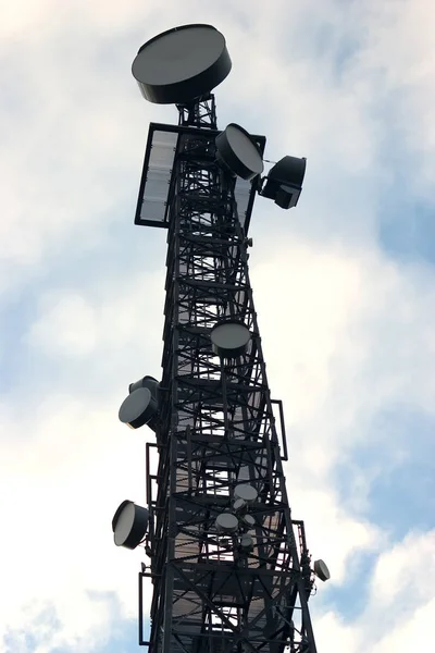 Tour Télécommunication Avec Antenne — Photo