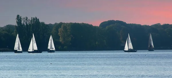 Zeilboot Zee — Stockfoto