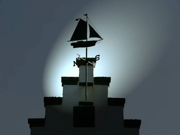 Символическая Иллюминация Капитанского Дома Энхёйзене — стоковое фото